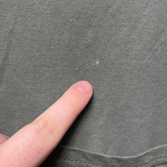 blank olive green front pocket short sleeve crewneck spring summer work T-shirt - Picture 3 of 5